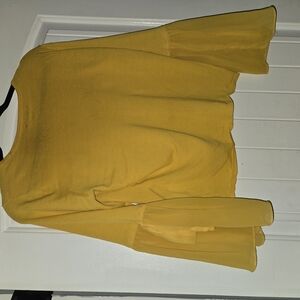 New York & Company Gold Long Sleeve Boxy Blouse